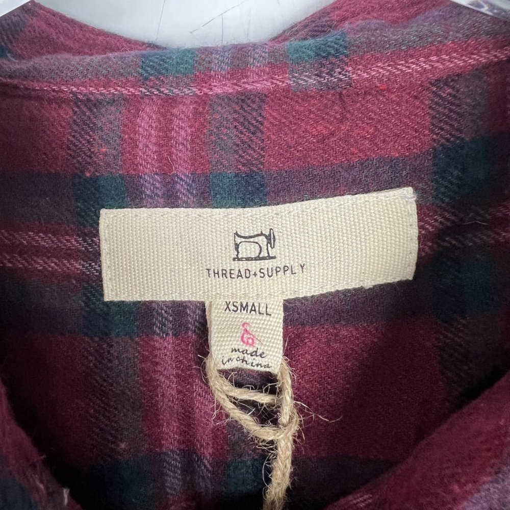 NWT Thread & Supply Relaxed Plaid Flannel Buttondown Shirt Wine Size XS NEW - Picture 4 of 9